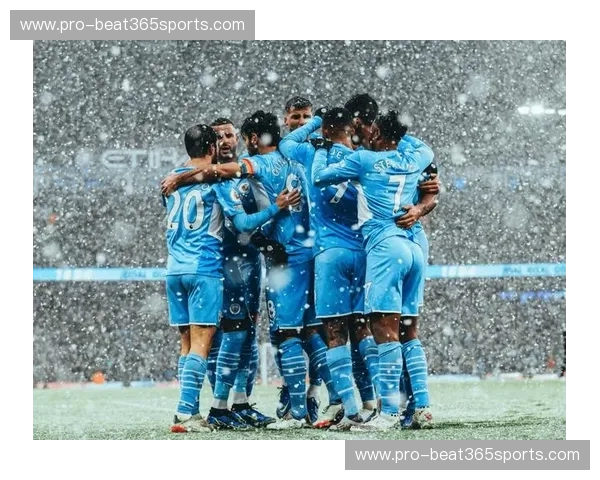 蓝月风暴对决永恒之城：曼城vs罗马，一场关于战术巅峰与绿茵浪漫的终极博弈