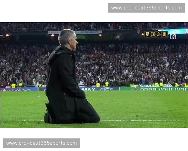 史诗对决，巅峰荣耀！欧冠半决赛次回合拜仁vs皇马，谁能点燃安联球场？